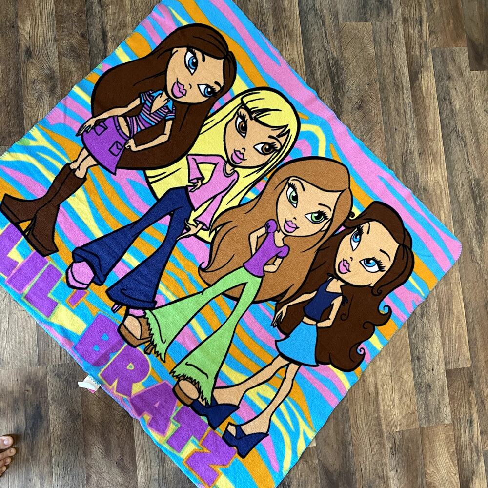 Vintage Y2K Lil Bratz Fleece Throw Blanket
